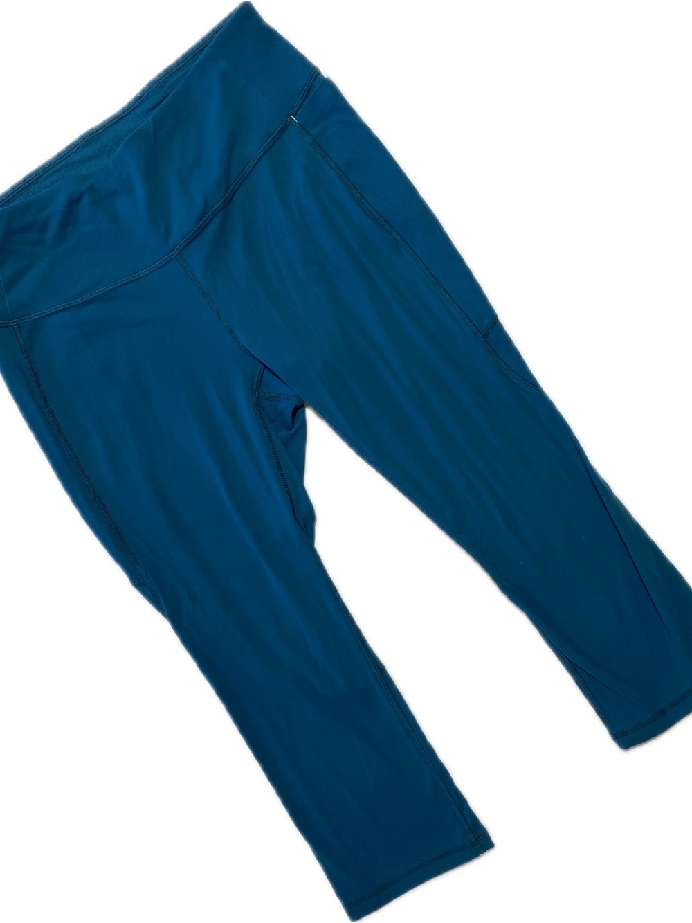 CALIA by Carrie Underwood Teal Blue Capri Leggings